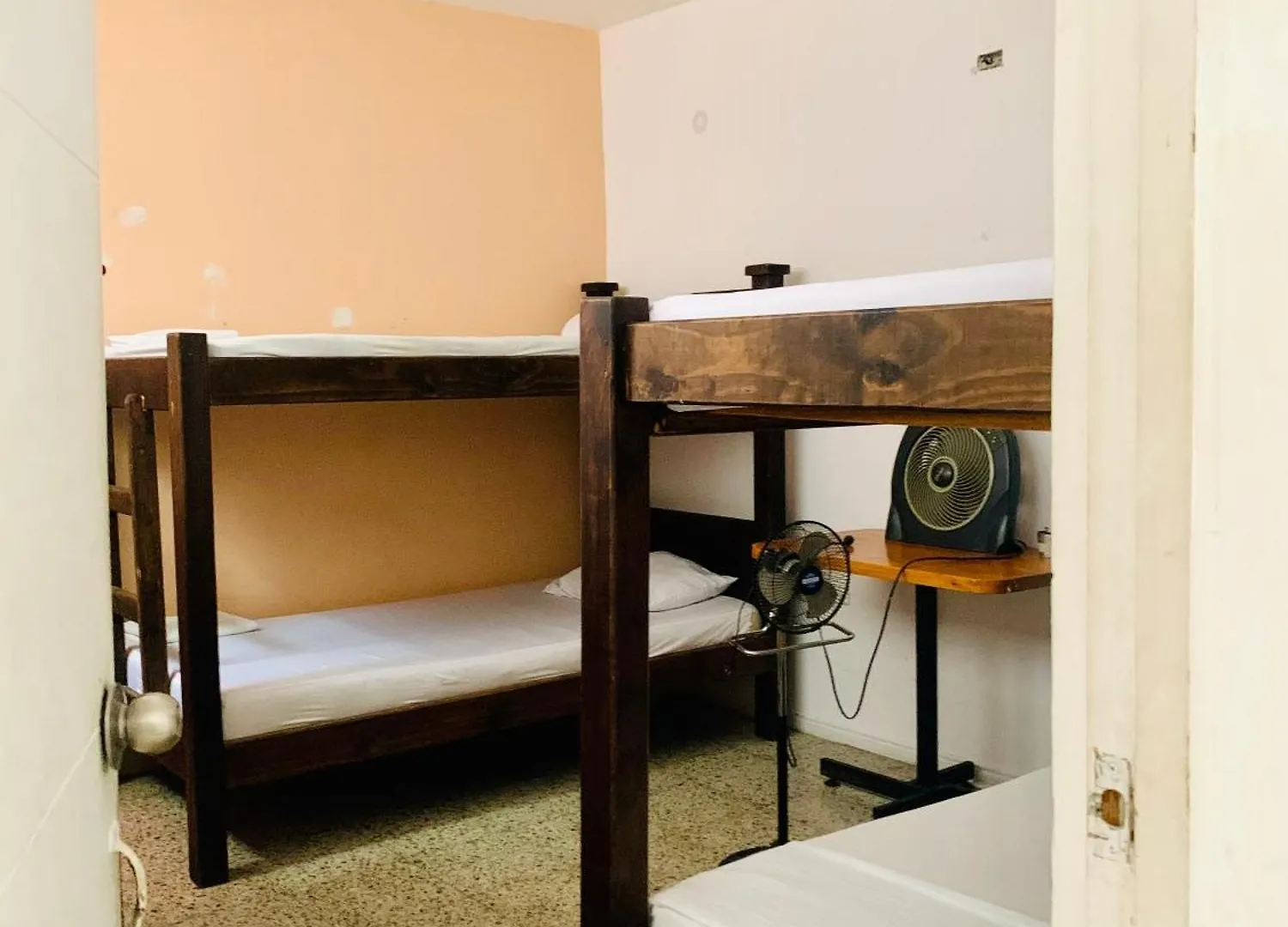 קאלי La Clave Hostel
